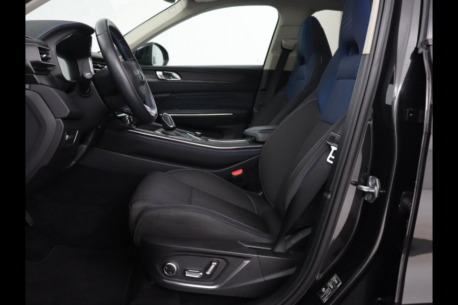 Lynk & Co 01 1.5 Plug In | Trekhaak | Panoramadak | Infinity by Harman | Camera | Adaptive cruise | Stoelverwarming | Carplay | Memory | Full LED | PHEV