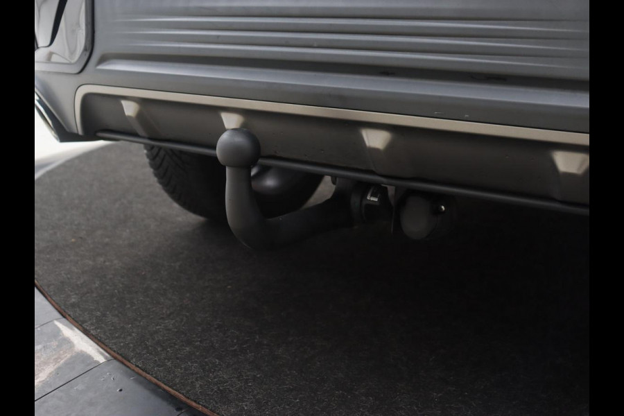 Lynk & Co 01 1.5 Plug In | Trekhaak | Panoramadak | Infinity by Harman | Camera | Adaptive cruise | Stoelverwarming | Carplay | Memory | Full LED | PHEV