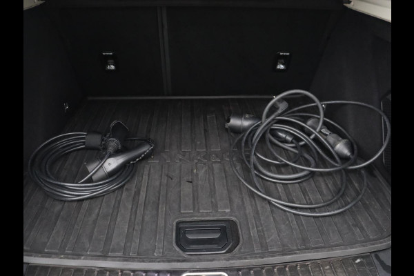 Lynk & Co 01 1.5 Plug In | Trekhaak | Panoramadak | Infinity by Harman | Camera | Adaptive cruise | Stoelverwarming | Carplay | Memory | Full LED | PHEV