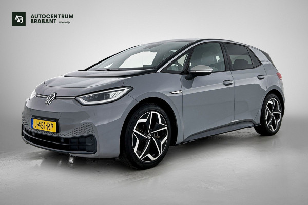 Volkswagen ID.3 First Plus 58 kWh (NL-auto, Navi, Camera, StoelV, Parkeersensoren, Climate con, Etc)