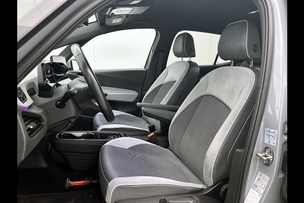 Volkswagen ID.3 First Plus 58 kWh (NL-auto, Navi, Camera, StoelV, Parkeersensoren, Climate con, Etc)