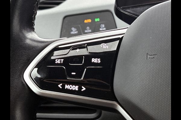 Volkswagen ID.3 First Plus 58 kWh (NL-auto, Navi, Camera, StoelV, Parkeersensoren, Climate con, Etc)