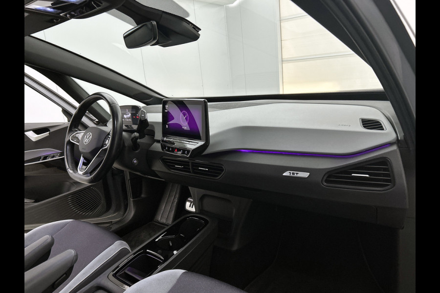 Volkswagen ID.3 First Plus 58 kWh (NL-auto, Navi, Camera, StoelV, Parkeersensoren, Climate con, Etc)