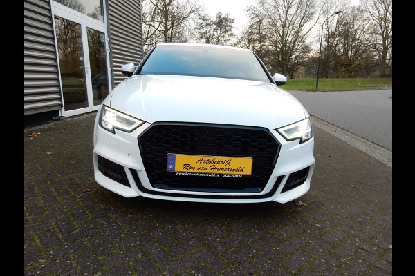 Audi A3 Limousine 30 TFSI S-LINE*LEDER*VIRTUAL*PANO*XENON*