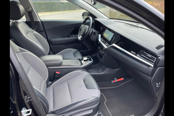 Kia e-Niro DynamicLine 64 kWh BEV Elektrisch APPEL- CARPLAY LEER NAVIGATIE CAMERA