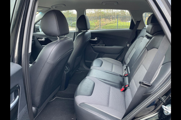 Kia e-Niro DynamicLine 64 kWh BEV Elektrisch APPEL- CARPLAY LEER NAVIGATIE CAMERA