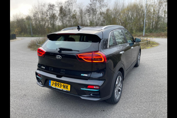 Kia e-Niro DynamicLine 64 kWh BEV Elektrisch APPEL- CARPLAY LEER NAVIGATIE CAMERA