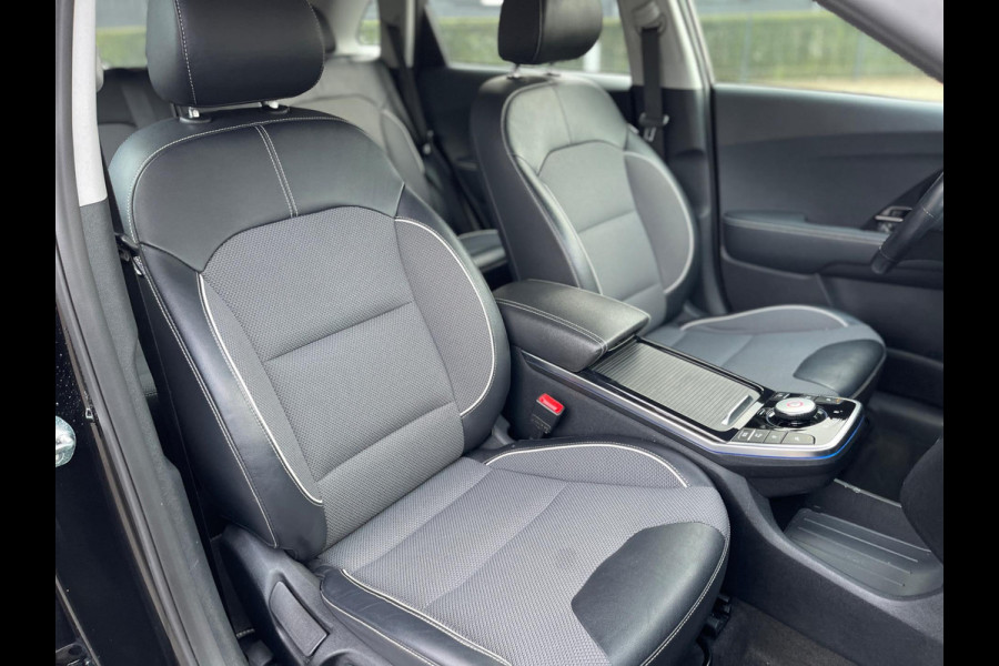 Kia e-Niro DynamicLine 64 kWh BEV Elektrisch APPEL- CARPLAY LEER NAVIGATIE CAMERA