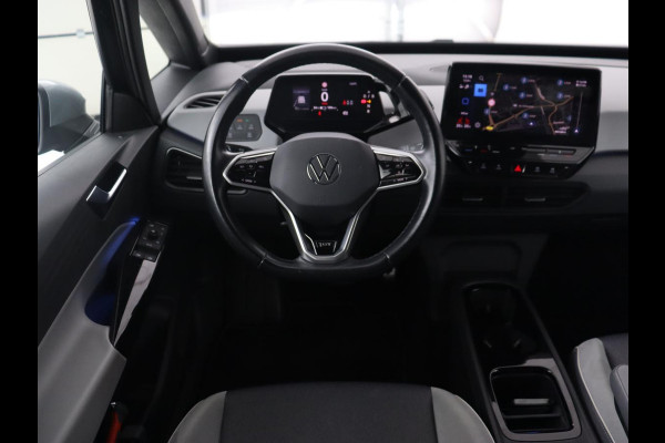 Volkswagen ID.3 First Plus 58 kWh | Stoel & stuurverwarming | Matrix LED | Adaptive cruise | Carplay | Sfeerverlichting | Camera | Navigatie | DAB | Keyless | Parkeerhulp | Climate control