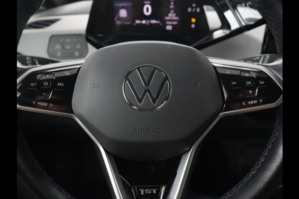 Volkswagen ID.3 First Plus 58 kWh | Stoel & stuurverwarming | Matrix LED | Adaptive cruise | Carplay | Sfeerverlichting | Camera | Navigatie | DAB | Keyless | Parkeerhulp | Climate control
