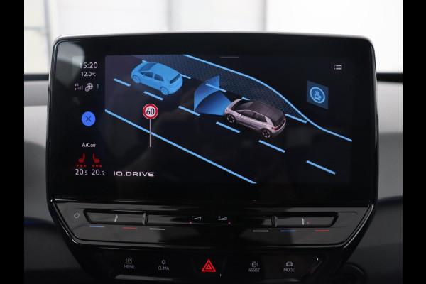 Volkswagen ID.3 First Plus 58 kWh | Stoel & stuurverwarming | Matrix LED | Adaptive cruise | Carplay | Sfeerverlichting | Camera | Navigatie | DAB | Keyless | Parkeerhulp | Climate control