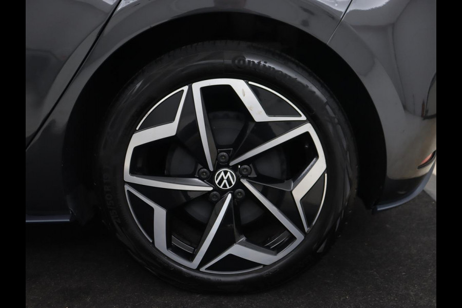 Volkswagen ID.3 First Plus 58 kWh | Stoel & stuurverwarming | Matrix LED | Adaptive cruise | Carplay | Sfeerverlichting | Camera | Navigatie | DAB | Keyless | Parkeerhulp | Climate control