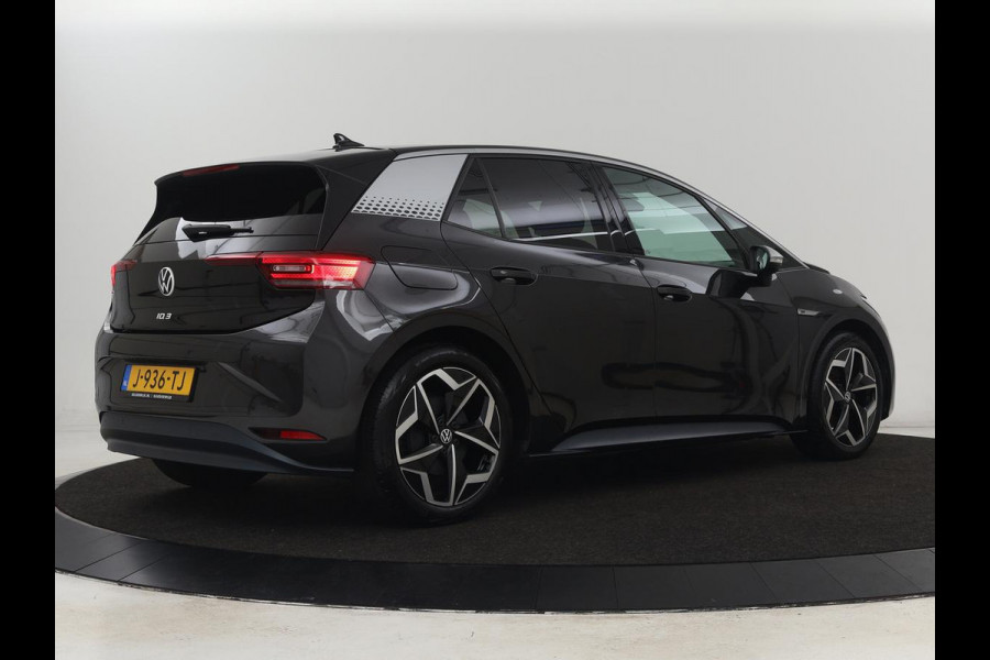 Volkswagen ID.3 First Plus 58 kWh | Stoel & stuurverwarming | Matrix LED | Adaptive cruise | Carplay | Sfeerverlichting | Camera | Navigatie | DAB | Keyless | Parkeerhulp | Climate control