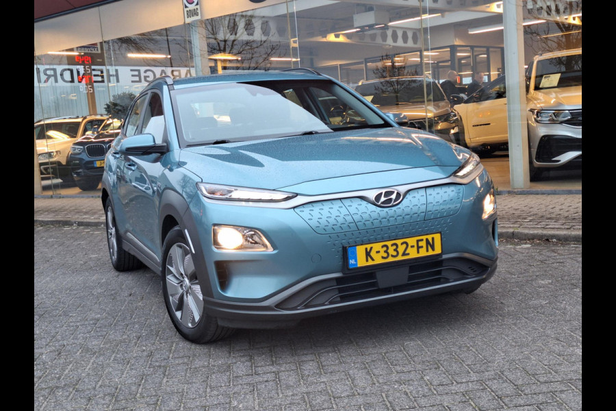Hyundai Kona EV Comfort 64 kWh | 3 Fase | Warmtepomp | Navi | Adaptive CC | Climate | occasion