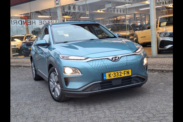 Hyundai Kona EV Comfort 64 kWh | 3 Fase | Warmtepomp | Navi | Adaptive CC | Climate | occasion