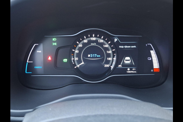Hyundai Kona EV Comfort 64 kWh | 3 Fase | Warmtepomp | Navi | Adaptive CC | Climate | occasion