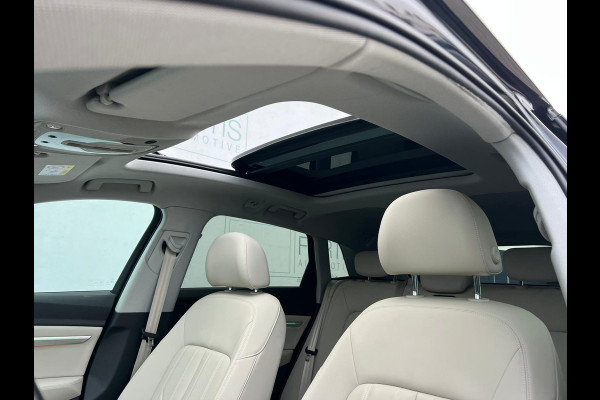 Audi e-tron 55 quattro Business edition Plus 95 kWh NL AUTO | CAMERA | PANO |