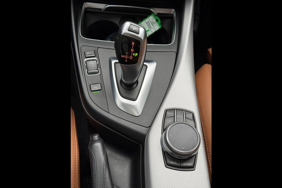 BMW 1-serie 118i Corporate Lease High Executive M Sport l Schuifdak l Volleder l Xenon l Grootbeeld Navi l VDOH l