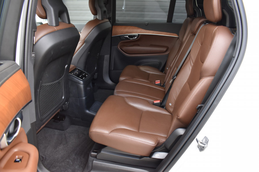 Volvo XC90 T8 AWD 390PK Plug-in Hybrid Inscription | Trekhaak | H&K | 360 Camera | ACC | 22"LMV | Stoelverwarming |