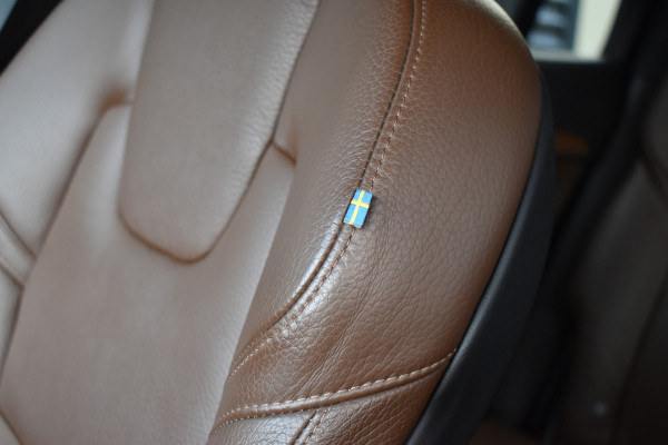 Volvo XC90 T8 AWD 390PK Plug-in Hybrid Inscription | Trekhaak | H&K | 360 Camera | ACC | 22"LMV | Stoelverwarming |