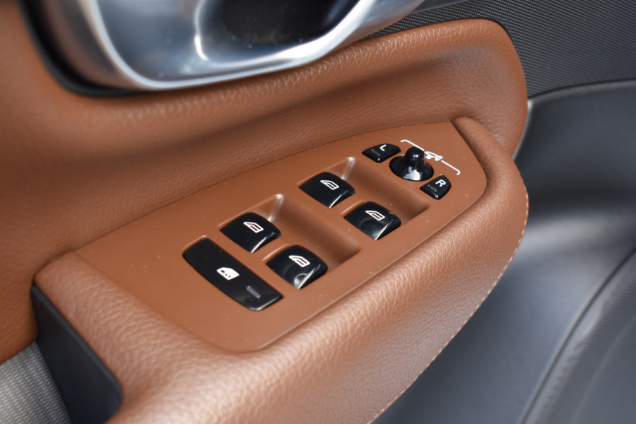 Volvo XC90 T8 AWD 390PK Plug-in Hybrid Inscription | Trekhaak | H&K | 360 Camera | ACC | 22"LMV | Stoelverwarming |