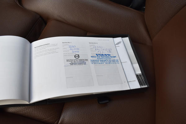 Volvo XC90 T8 AWD 390PK Plug-in Hybrid Inscription | Trekhaak | H&K | 360 Camera | ACC | 22"LMV | Stoelverwarming |