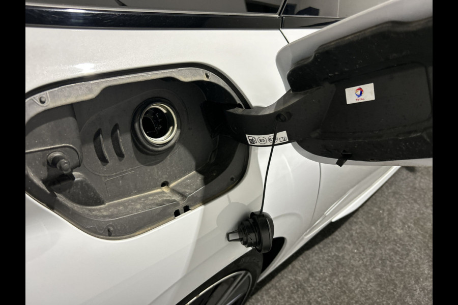 Peugeot 308 SW 1.6 Plug-in Hybrid 225 GT Led | Navi | PHEV Sportief en Zuinig het kan!