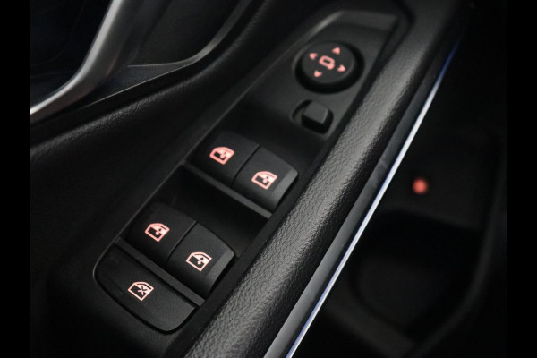 BMW 3-serie 320e M Sport | Leder | Trekhaak | Stoelverwarming | Carplay | Sportstoelen | Laserlicht | Live Cockpit | DAB | Parkeerhulp | Navigatie | Climate control | Bluetooth | Cruise control