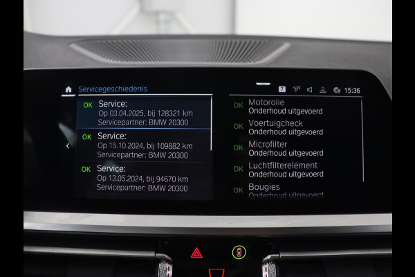 BMW 3-serie 320e M Sport | Leder | Trekhaak | Stoelverwarming | Carplay | Sportstoelen | Laserlicht | Live Cockpit | DAB | Parkeerhulp | Navigatie | Climate control | Bluetooth | Cruise control