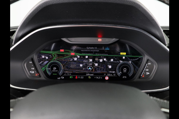 Audi Q3 45 TFSI e S edition 245pk | Navigatie | Stoelverwarming | 19 inch lichtmetalen velgen | 3 spaak afgevlakt stuurwiel