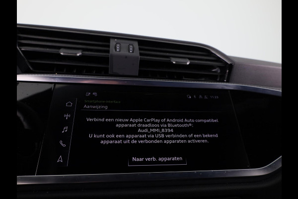 Audi Q3 45 TFSI e S edition 245pk | Navigatie | Stoelverwarming | 19 inch lichtmetalen velgen | 3 spaak afgevlakt stuurwiel