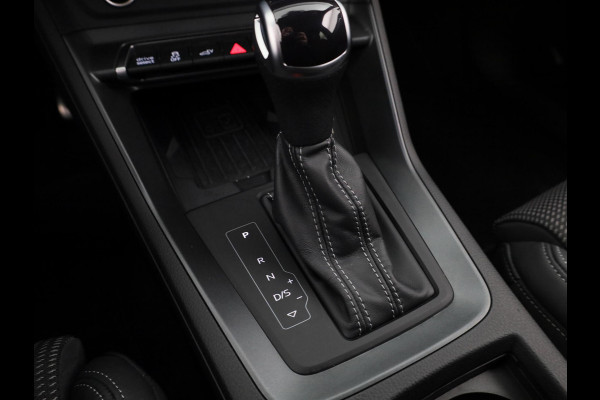 Audi Q3 45 TFSI e S edition 245pk | Navigatie | Stoelverwarming | 19 inch lichtmetalen velgen | 3 spaak afgevlakt stuurwiel
