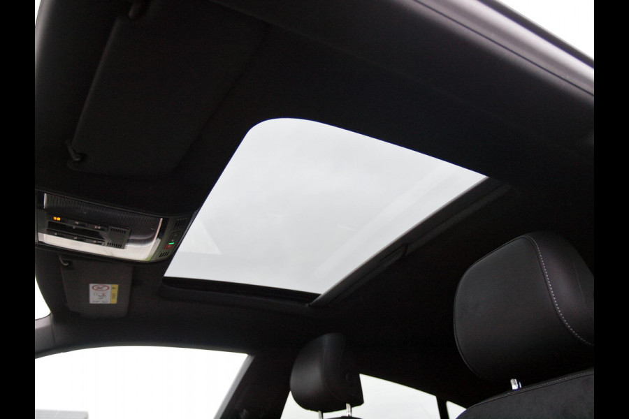 Volkswagen Arteon 2.0 TSI Business R Exclusive Elektrisch glazen Panorama-dak | 2X R-Line | Virtual Cockpit | Camera | Apple Carplay |