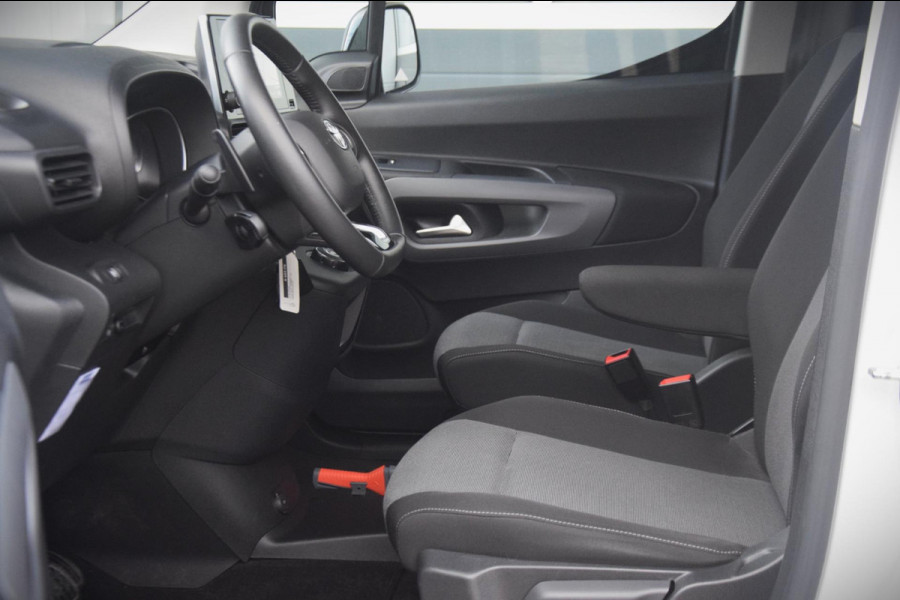 Toyota PROACE CITY Verso 1.2 Turbo Active Automaat/Camera/Navigatie