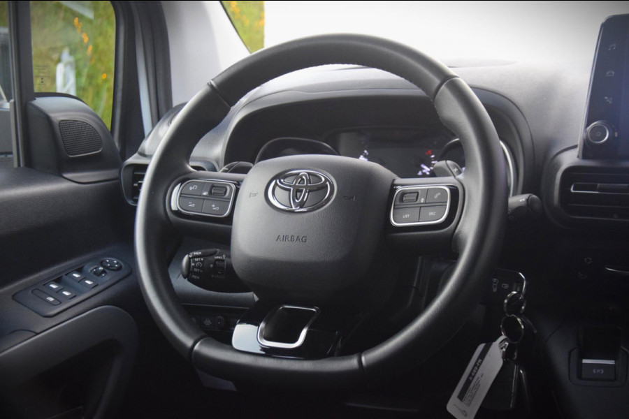 Toyota PROACE CITY Verso 1.2 Turbo Active Automaat/Camera/Navigatie