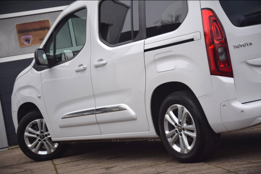 Toyota PROACE CITY Verso 1.2 Turbo Active Automaat/Camera/Navigatie