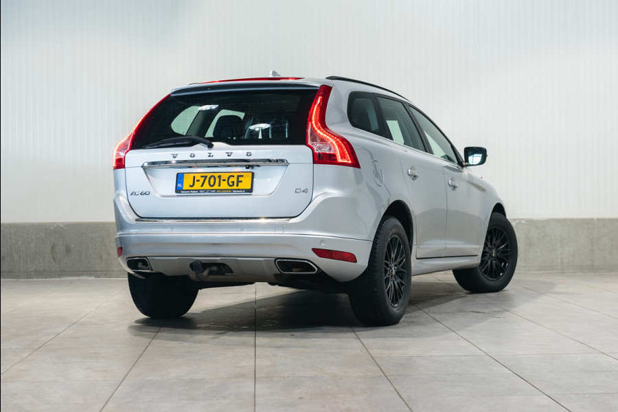 Volvo XC60 D4 Aut. Navigatie Trekhaak Parkeercamera Stoelverwarming 190pk