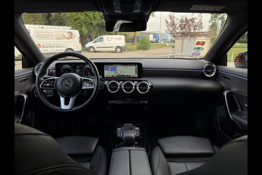 Mercedes-Benz A-Klasse 250e Aut. Business Sol. Luxury | Navi | Camera | Leder | Sfeer Verlichting |