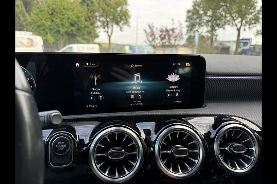 Mercedes-Benz A-Klasse 250e Aut. Business Sol. Luxury | Navi | Camera | Leder | Sfeer Verlichting |