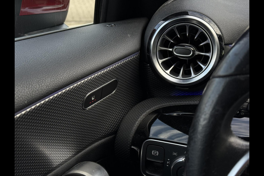 Mercedes-Benz A-Klasse 250e Aut. Business Sol. Luxury | Navi | Camera | Leder | Sfeer Verlichting |