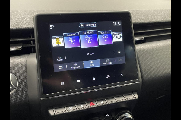 Renault Clio 1.0 TCe Intens Airco ECC Navi Carplay Cruise Control Full LED Virtual Cockpit 16" LM Velgen Half leder APK 06-2026