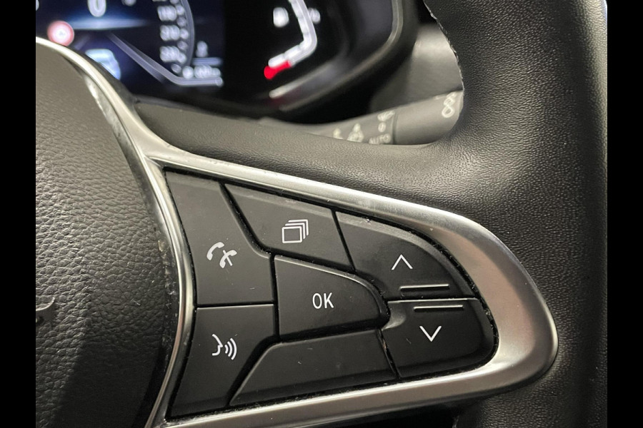 Renault Clio 1.0 TCe Intens Airco ECC Navi Carplay Cruise Control Full LED Virtual Cockpit 16" LM Velgen Half leder APK 06-2026