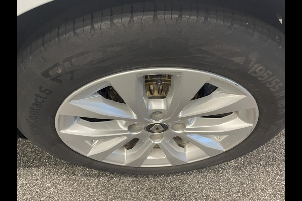 Renault Clio 1.0 TCe Intens Airco ECC Navi Carplay Cruise Control Full LED Virtual Cockpit 16" LM Velgen Half leder APK 06-2026