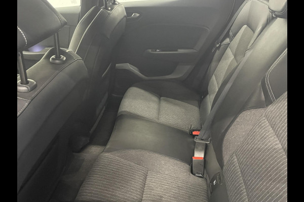 Renault Clio 1.0 TCe Intens Airco ECC Navi Carplay Cruise Control Full LED Virtual Cockpit 16" LM Velgen Half leder APK 06-2026