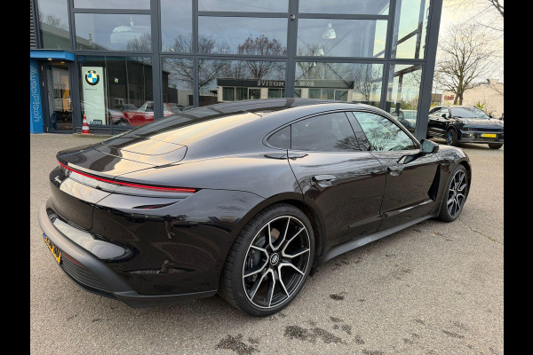 Porsche Taycan Performance 84 kWh VAN: 68.900,- VOOR: 64.440,- UW EINDEJAARSVOORDEEL: 4.460,- EURO | ADAPT. CRUISE | DODE HOEK HERKENNING | SPORTCHRONO | HEAD UP | WARMTEPOMP | DIRECT LEVERBAAR NET PORSCHE ONDERHOUD GEHAD |
