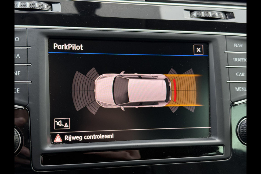 Volkswagen Golf 1.2 TSI Trendline 2e Eigenaar,Clima,Cruise,Lm velgen,Pdc V+A,Stoelverwarming,N.A.P,Weinig Km,Nieuwe Apk bij Aflevering