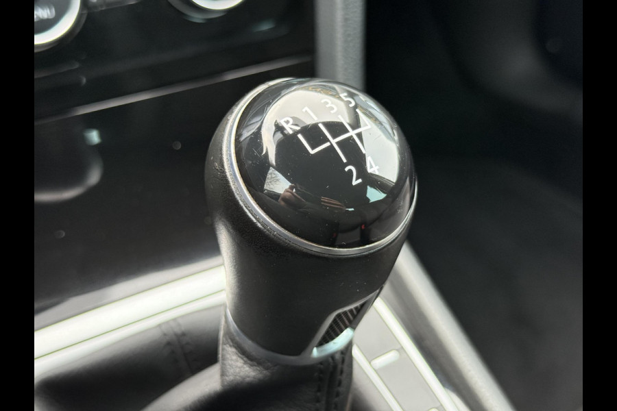 Volkswagen Golf 1.2 TSI Trendline 2e Eigenaar,Clima,Cruise,Lm velgen,Pdc V+A,Stoelverwarming,N.A.P,Weinig Km,Nieuwe Apk bij Aflevering