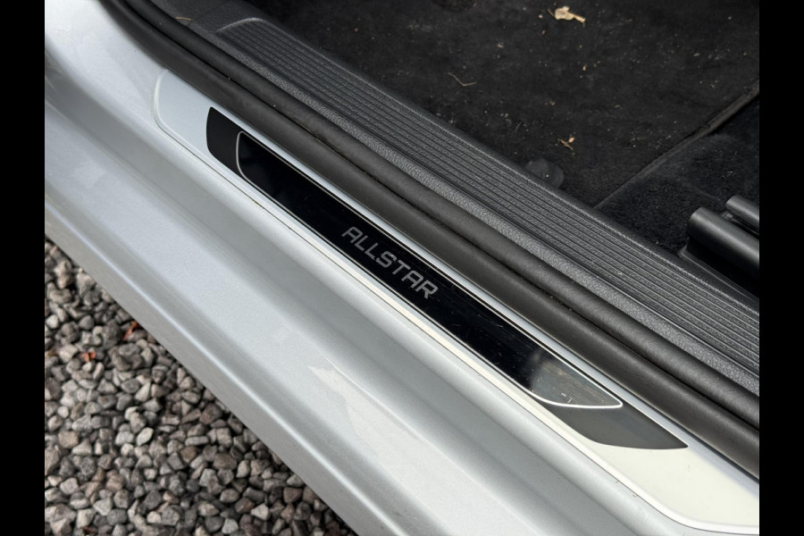 Volkswagen Golf 1.2 TSI Trendline 2e Eigenaar,Clima,Cruise,Lm velgen,Pdc V+A,Stoelverwarming,N.A.P,Weinig Km,Nieuwe Apk bij Aflevering