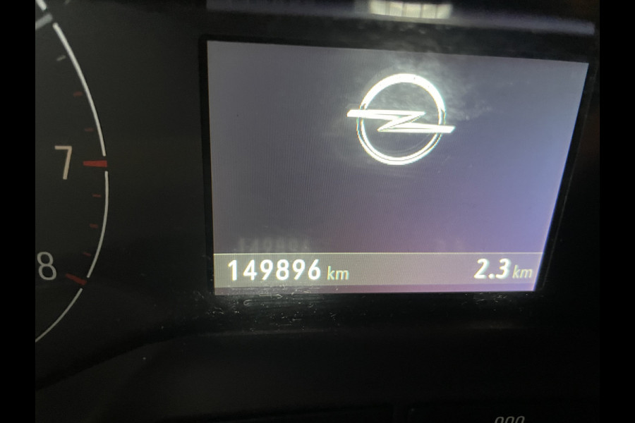 Opel Grandland X 1.2 Turbo Business Edition Achteruitrijcamera - Cruise control - Airco - Apple carplay - Alarm klasse 1  - Bluetooth - Parkeersensoren voor en achter - navigatiesysteem - Radio - Start/stop systeem - Stuur multifunctio