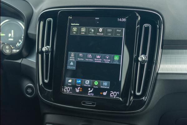 Volvo XC40 T4 Aut. Plug-in Hybrid Plus Dark ACC Parkeercamera Stoelverwarming 211pk